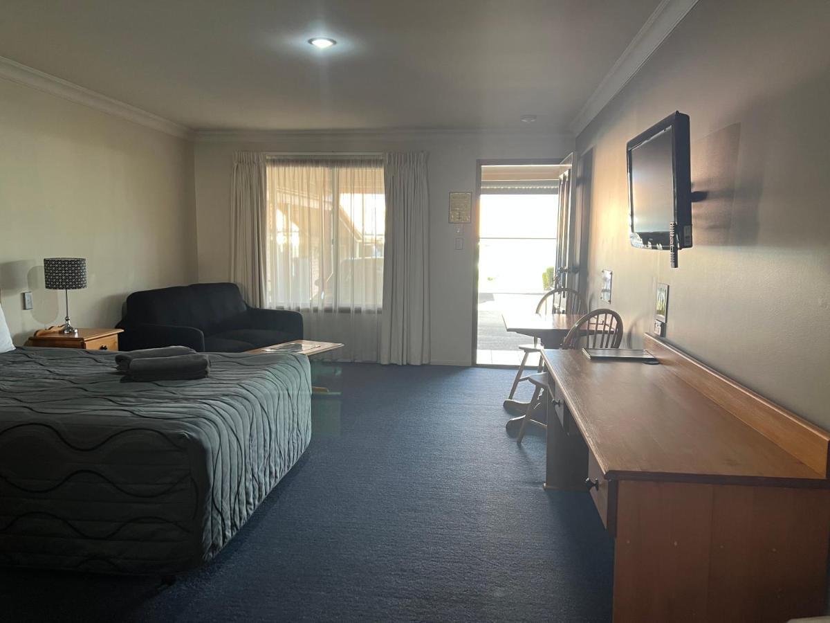 Asters On James Motor Inn Toowoomba Eksteriør billede