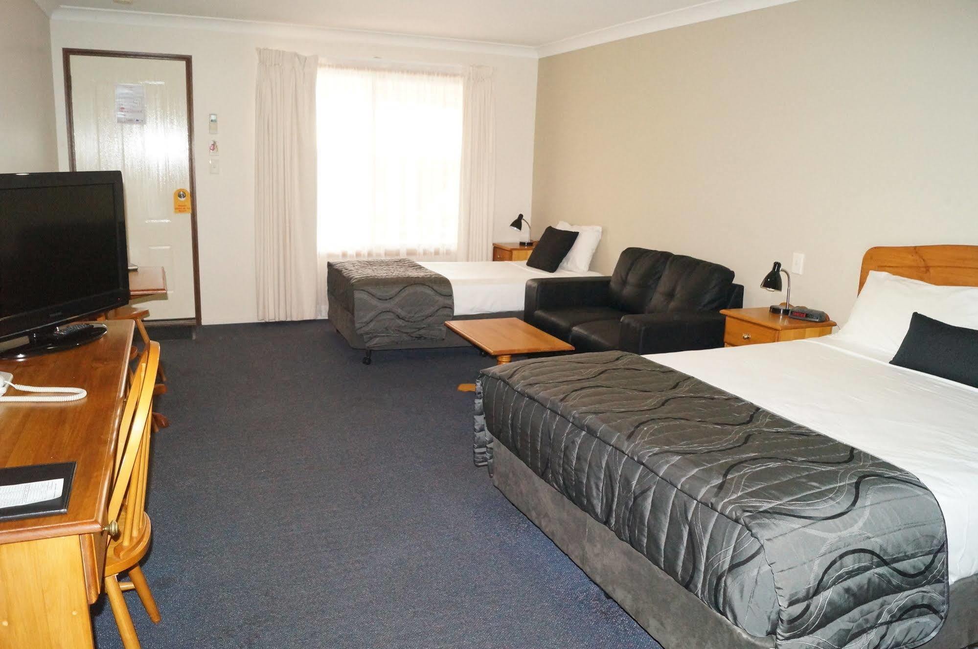 Asters On James Motor Inn Toowoomba Eksteriør billede